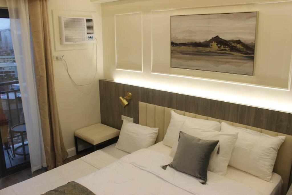 Condo Near Ayala Cebu City W Wifi Balcony Екстериор снимка