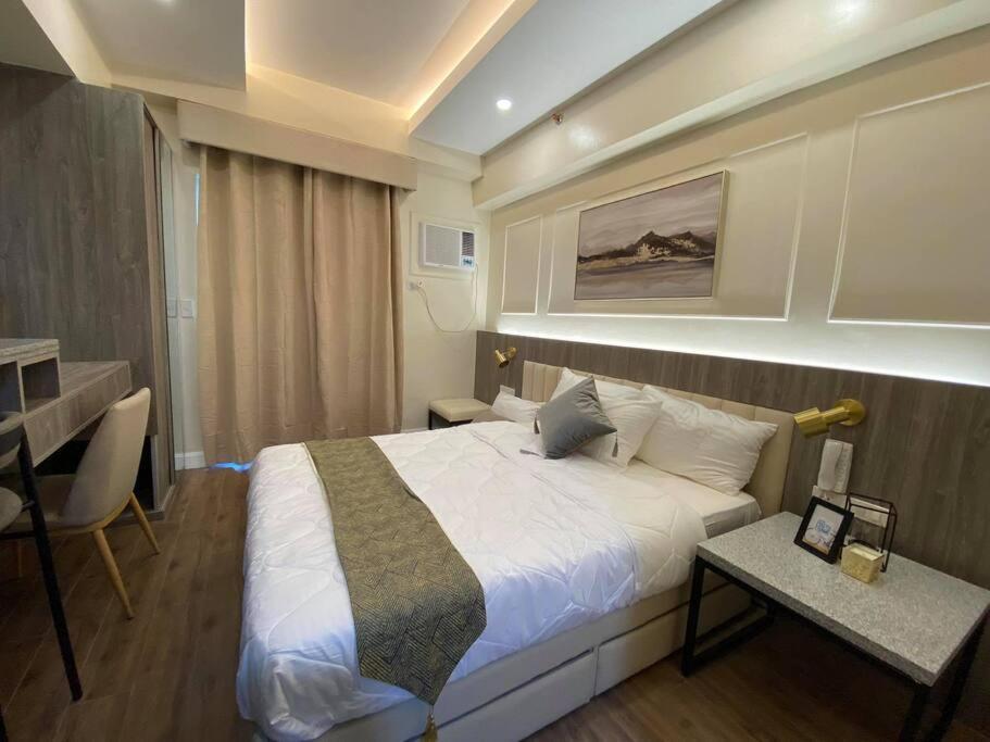 Condo Near Ayala Cebu City W Wifi Balcony Екстериор снимка