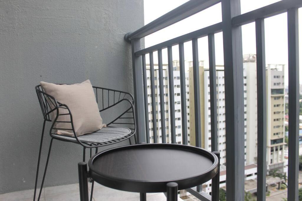 Condo Near Ayala Cebu City W Wifi Balcony Екстериор снимка