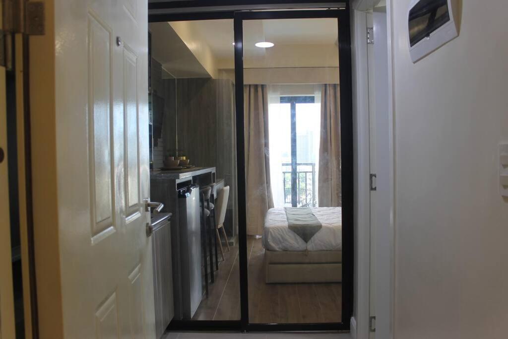 Condo Near Ayala Cebu City W Wifi Balcony Екстериор снимка